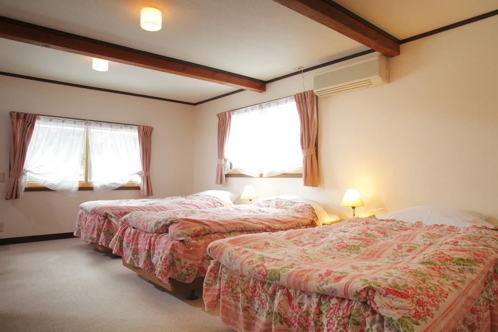 Hakubagoryu Pension&Logcottage Arumu Exteriör bild