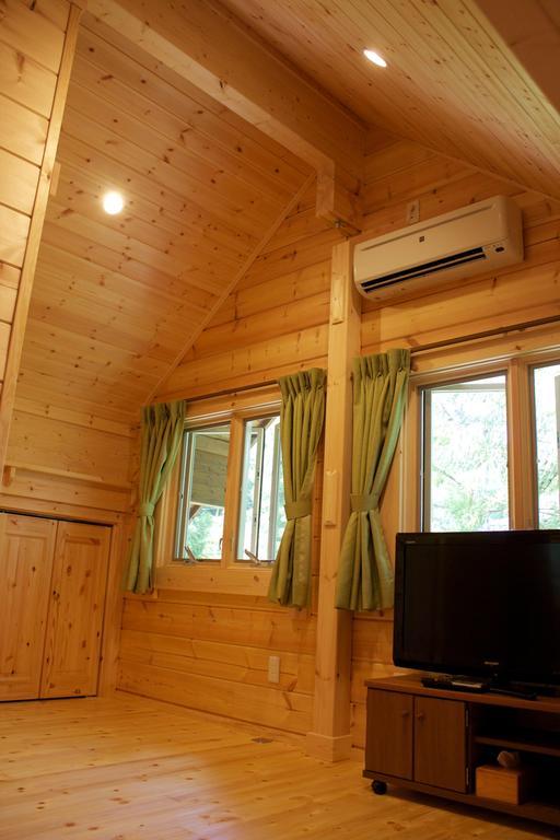 Hakubagoryu Pension&Logcottage Arumu Exteriör bild